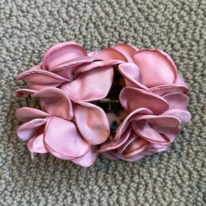 Sabina Sommer rose hair clip